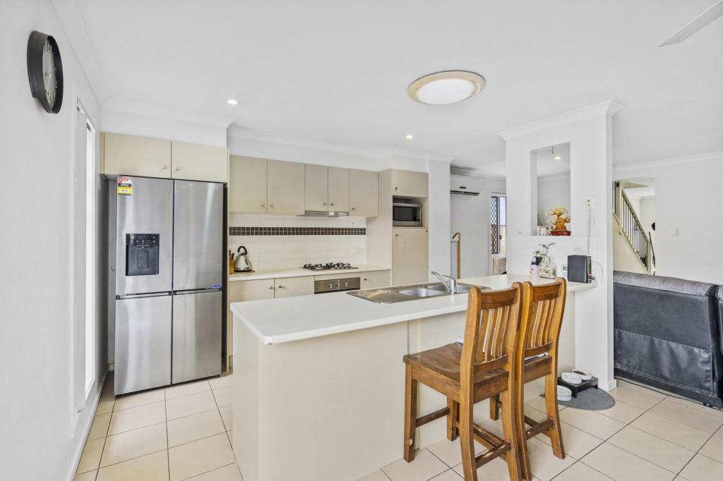 4/10 Tuxworth Pl, Pimpama, QLD 4209