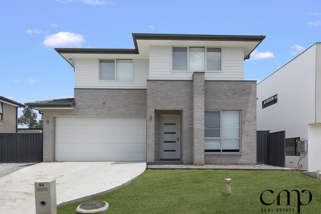 90 Doncaster Ave, Claremont Meadows, NSW 2747