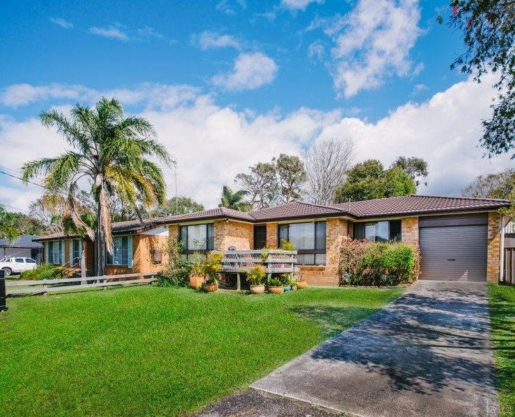 22 Sierra Ave, Bateau Bay, NSW 2261