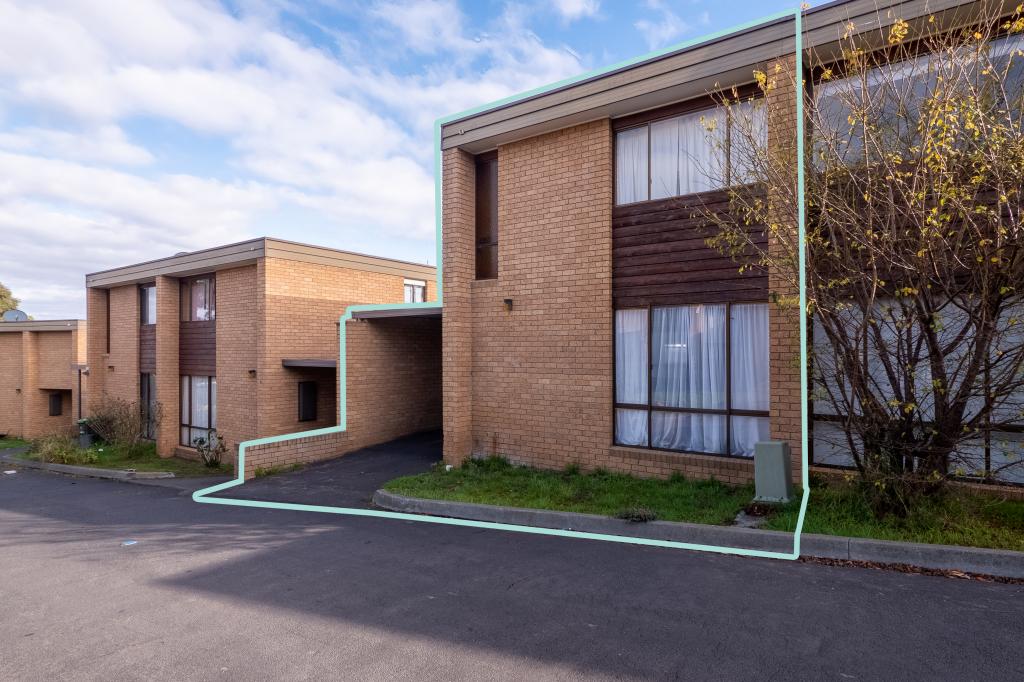 24/4 Clifford Ct, Howrah, TAS 7018