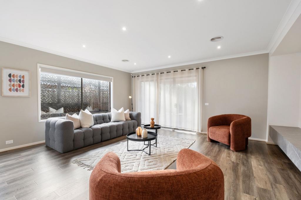 14 Dawnview Cres, Roxburgh Park, VIC 3064