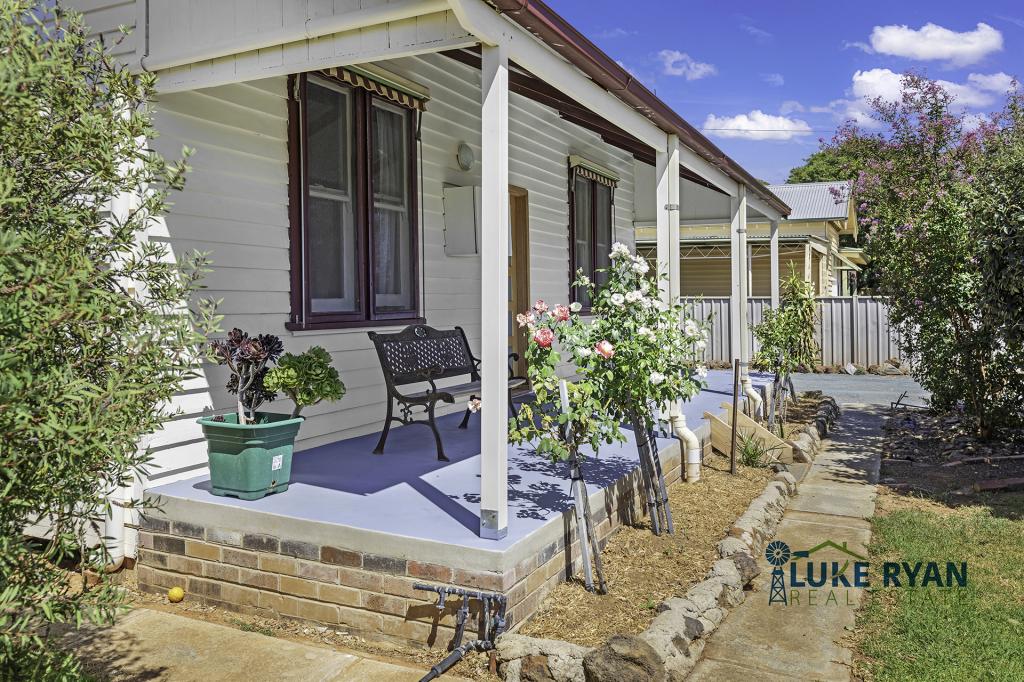 19 King St, Rochester, VIC 3561