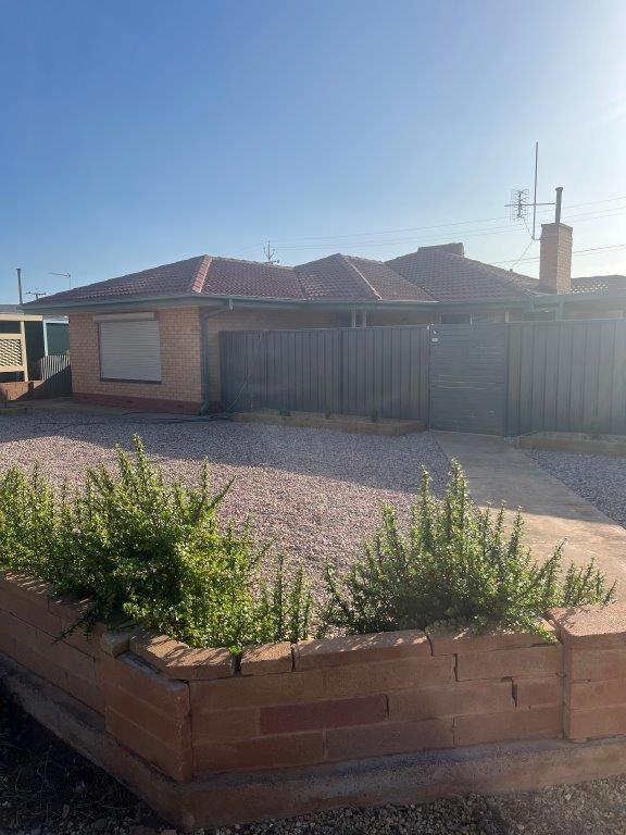 69 Hincks Ave, Whyalla Norrie, SA 5608