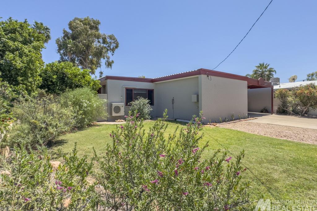 31 PLOWMAN ST, GILLEN, NT 0870