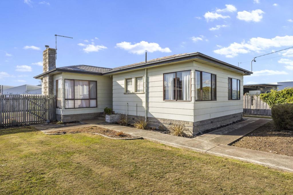 7 Trueman Cres, Mowbray, TAS 7248