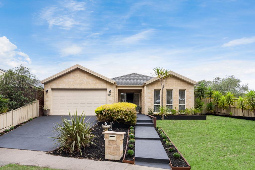 7 Pepperbush Cres, Langwarrin, VIC 3910