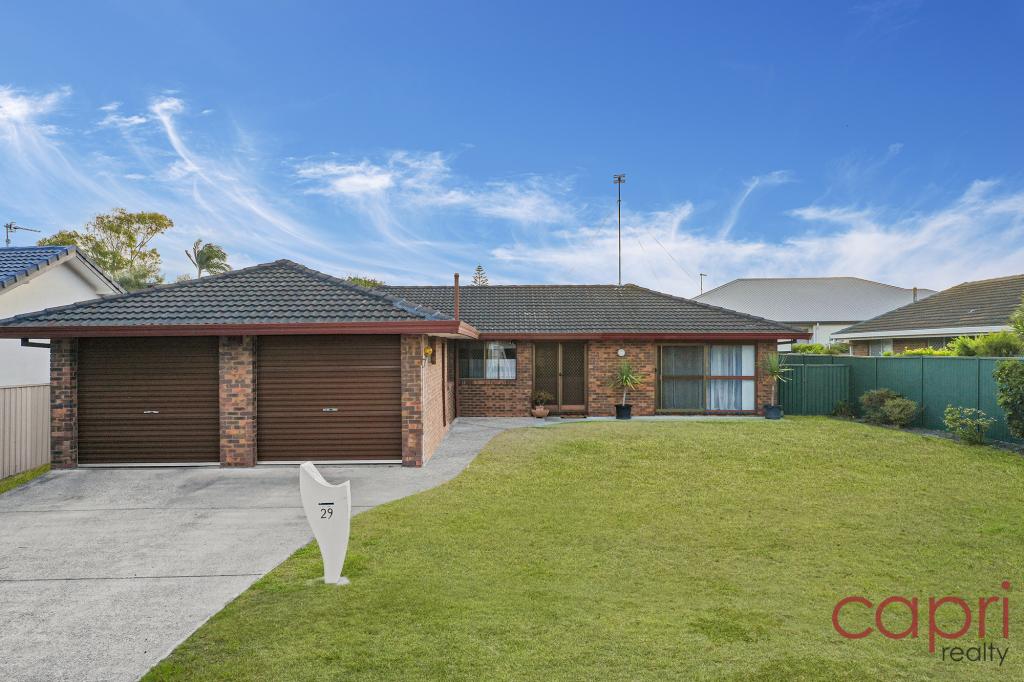 29 Gretel Dr, Mermaid Waters, QLD 4218