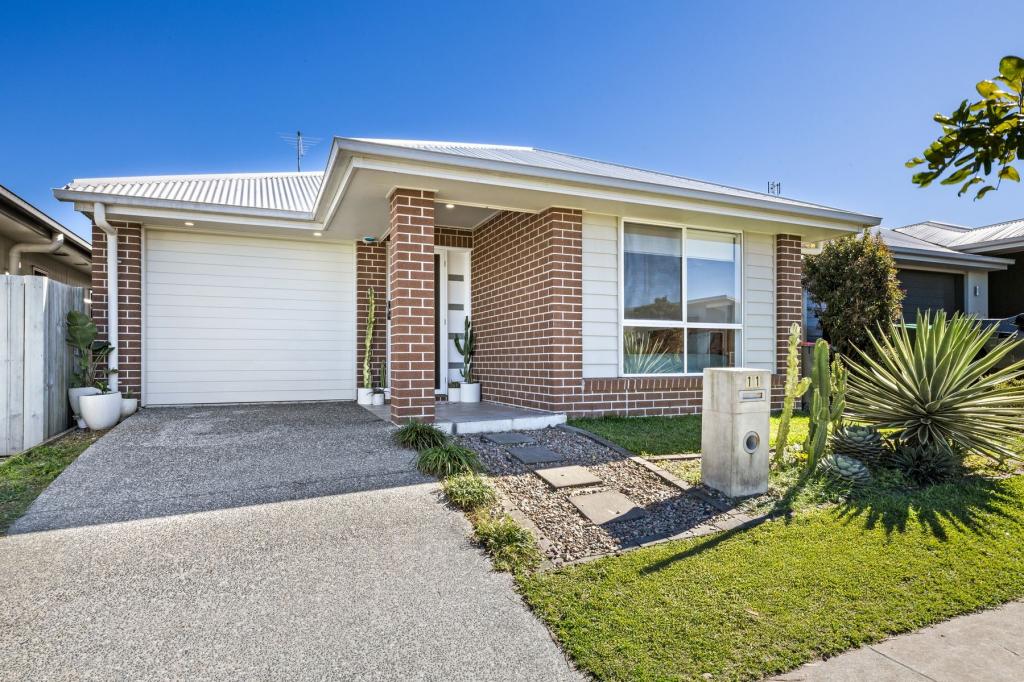 11 Fiona St, Nirimba, QLD 4551