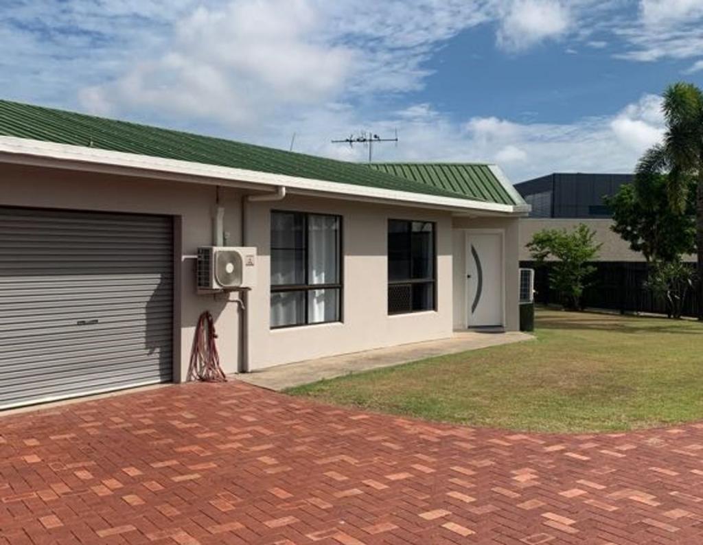 2/4 Peter Ct, Andergrove, QLD 4740