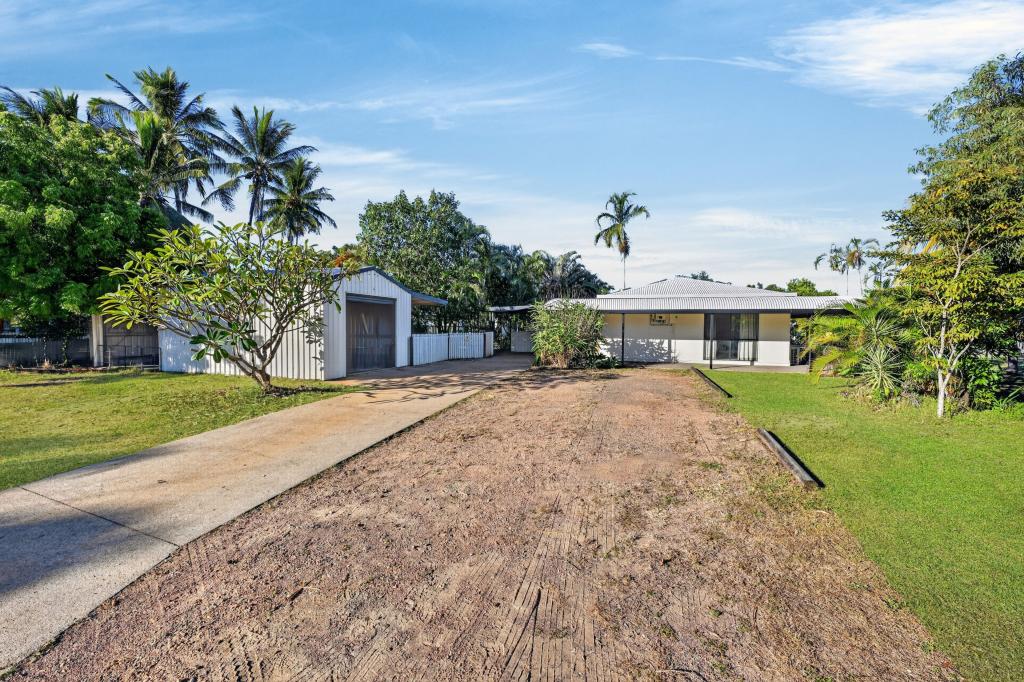 101 Marina Dr, Bushland Beach, QLD 4818