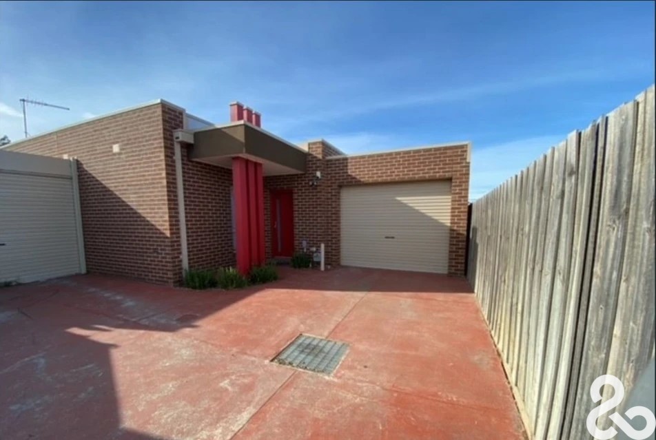 2/5 Durban Ct, Epping, VIC 3076