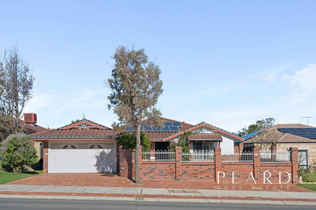 34 Golf Links Dr, Carramar, WA 6031