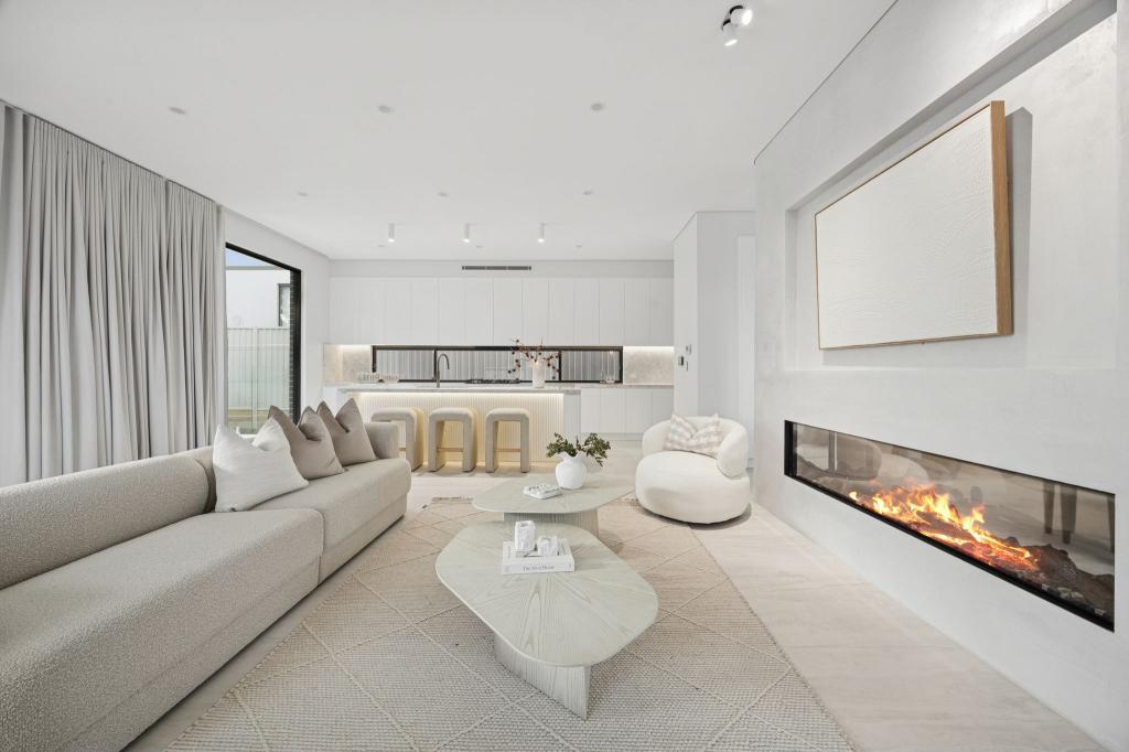 1c Charlescotte Ave, Punchbowl, NSW 2196