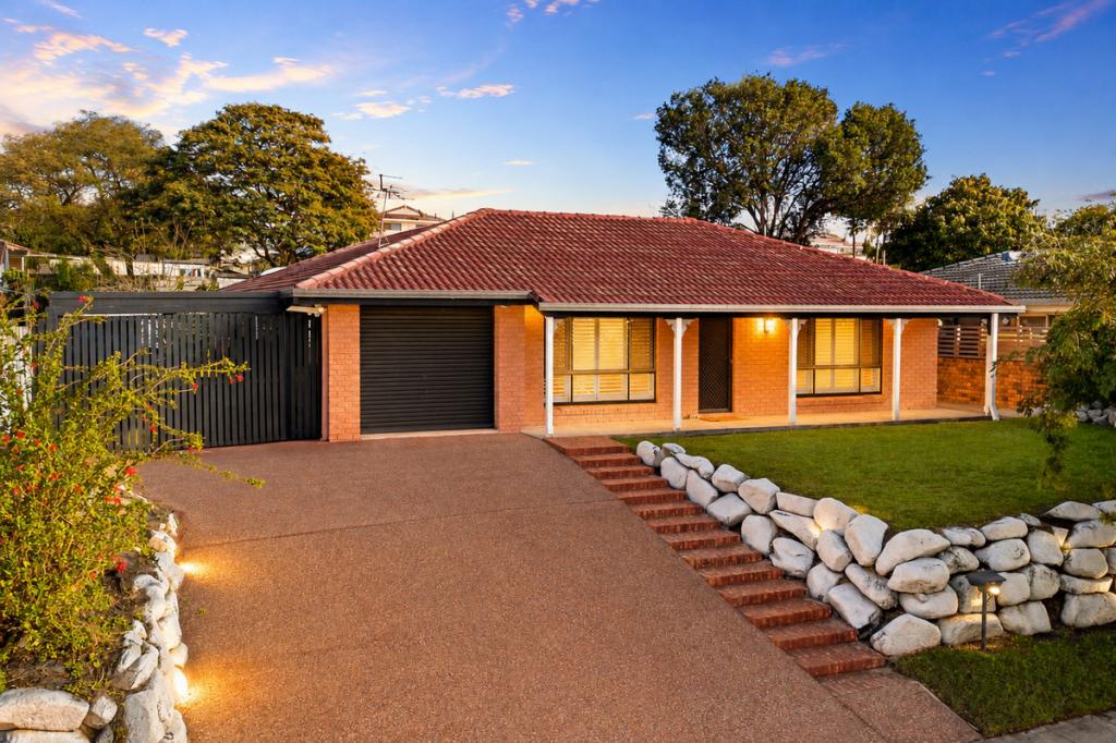 4 Nardie St, Eight Mile Plains, QLD 4113