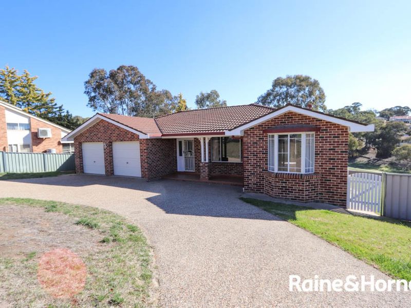 19 Kurumben Pl, West Bathurst, NSW 2795