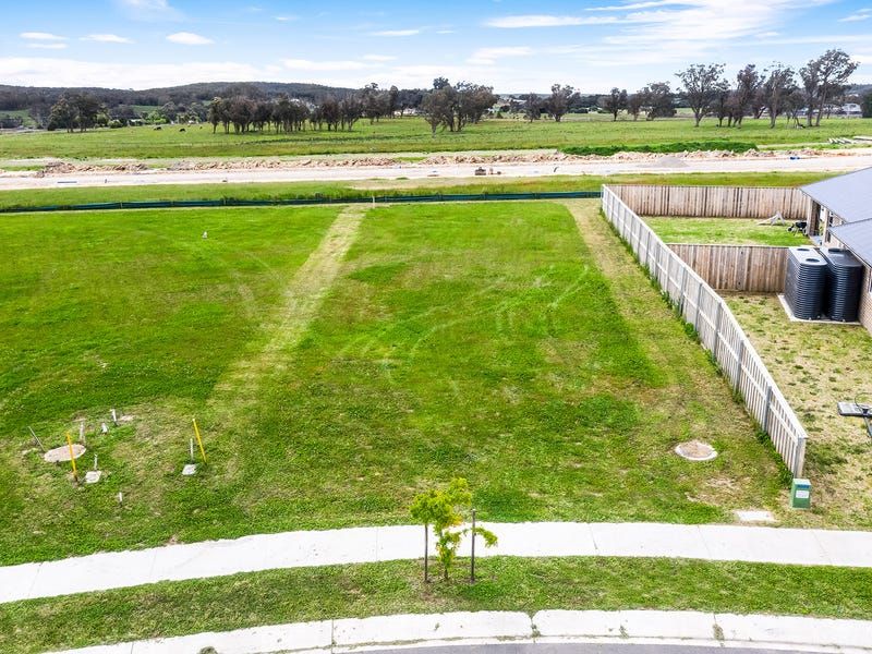 17 Collins St, Marulan, NSW 2579