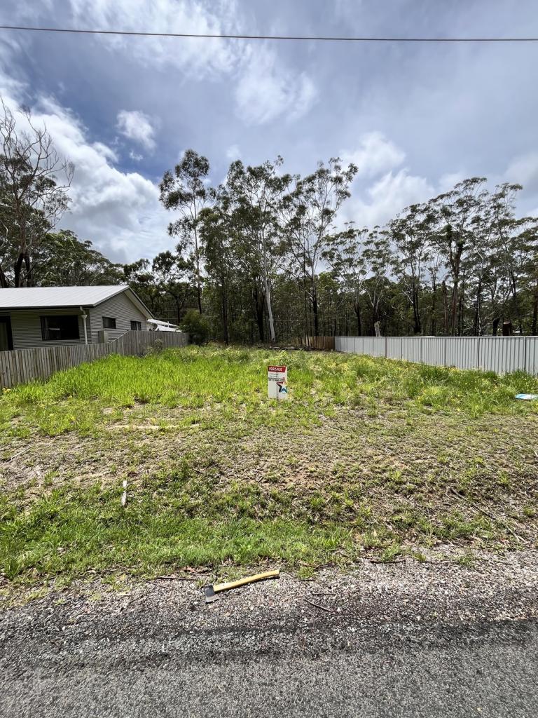 22 Currong St, Russell Island, QLD 4184