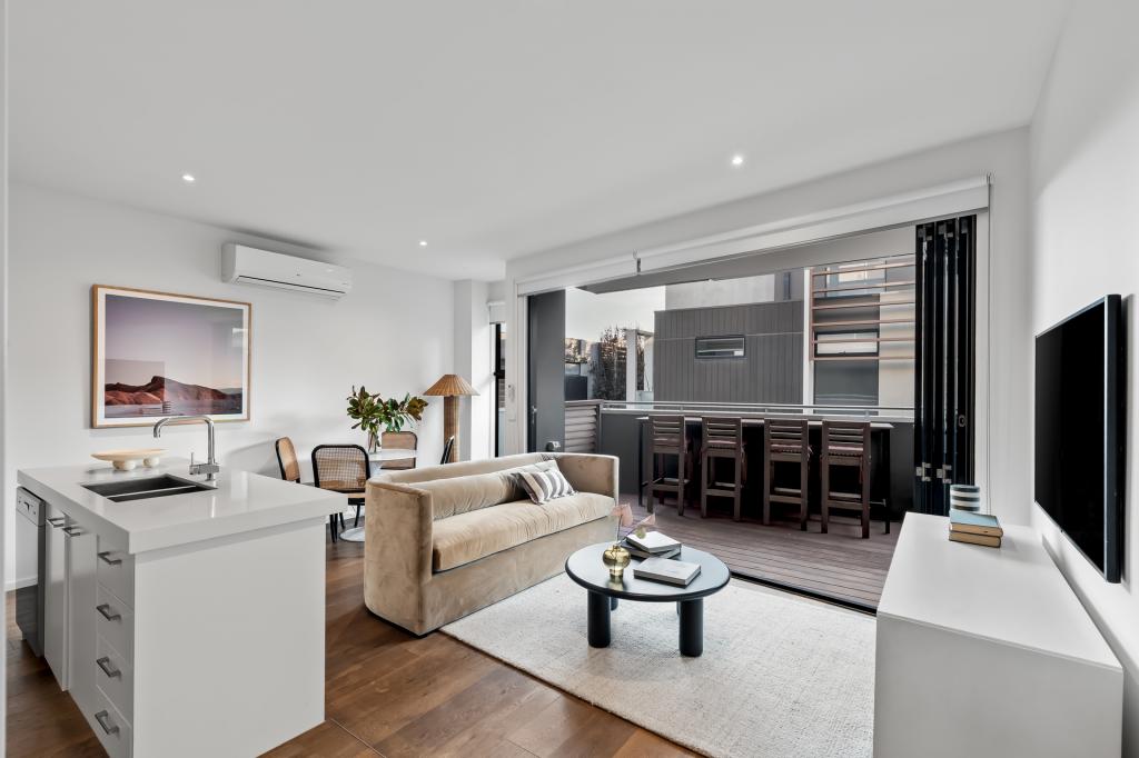 2/55 Gadd St, Northcote, VIC 3070