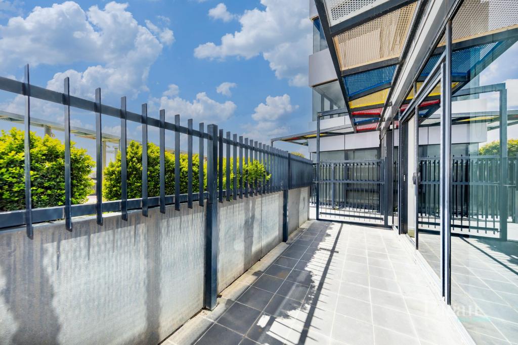 853/18 MT ALEXANDER RD, TRAVANCORE, VIC 3032