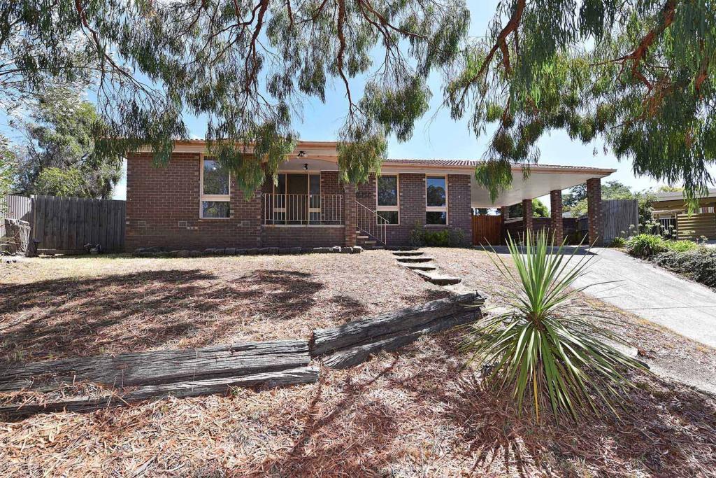 7 Gill Pl, Sunbury, VIC 3429