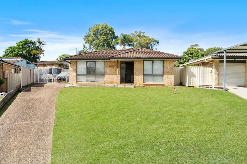 18 ALEXIS PL, ROSEMEADOW, NSW 2560