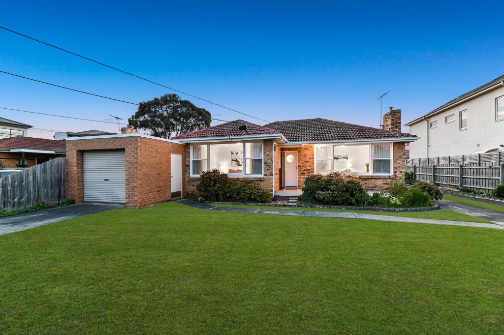 1/15 FERNHILL ST, GLEN WAVERLEY, VIC 3150