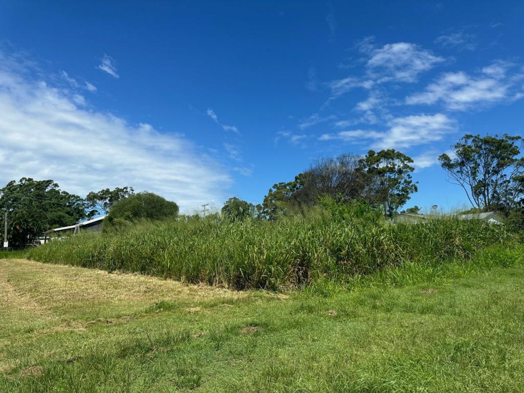 13 Wakehill Rd, Russell Island, QLD 4184