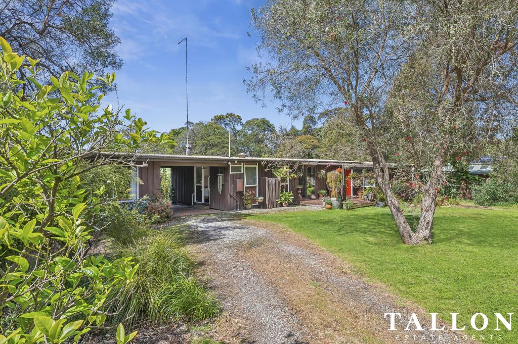 33 MARINE PDE, SHOREHAM, VIC 3916