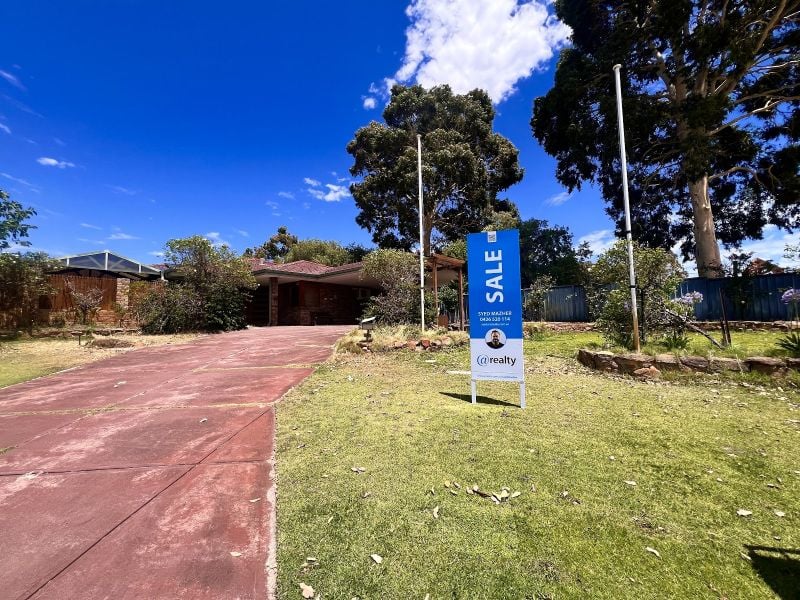 8 Cammaray Ct, Thornlie, WA 6108