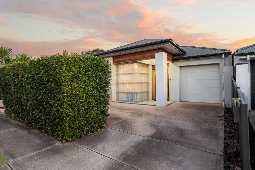 6 Minns St E, Seaton, SA 5023