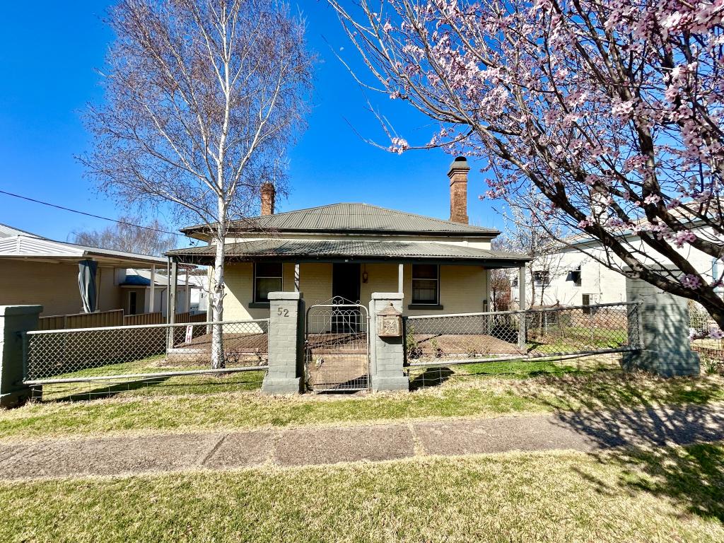 52 Edward St, Molong, NSW 2866