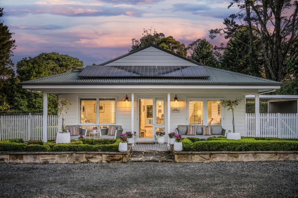 15 Middle Rd, Exeter, NSW 2579