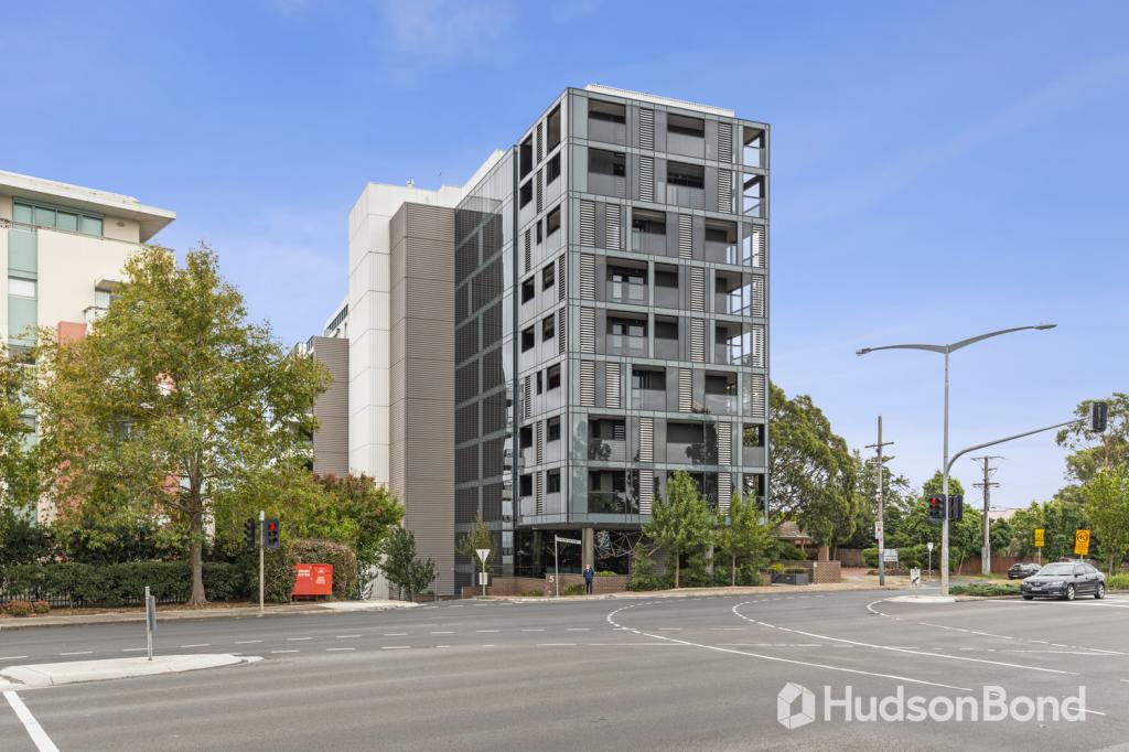 114/5 Sovereign Point Ct, Doncaster, VIC 3108