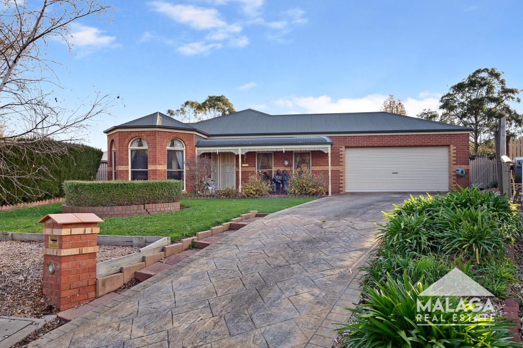 7 Banksia Gr, Gisborne, VIC 3437