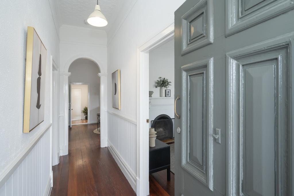 121 GARRATT RD, BAYSWATER, WA 6053