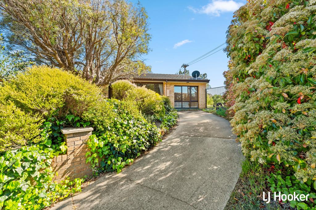 13 Stumm Pl, Latham, ACT 2615