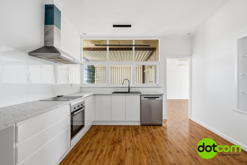 2 Peel St, Toukley, NSW 2263