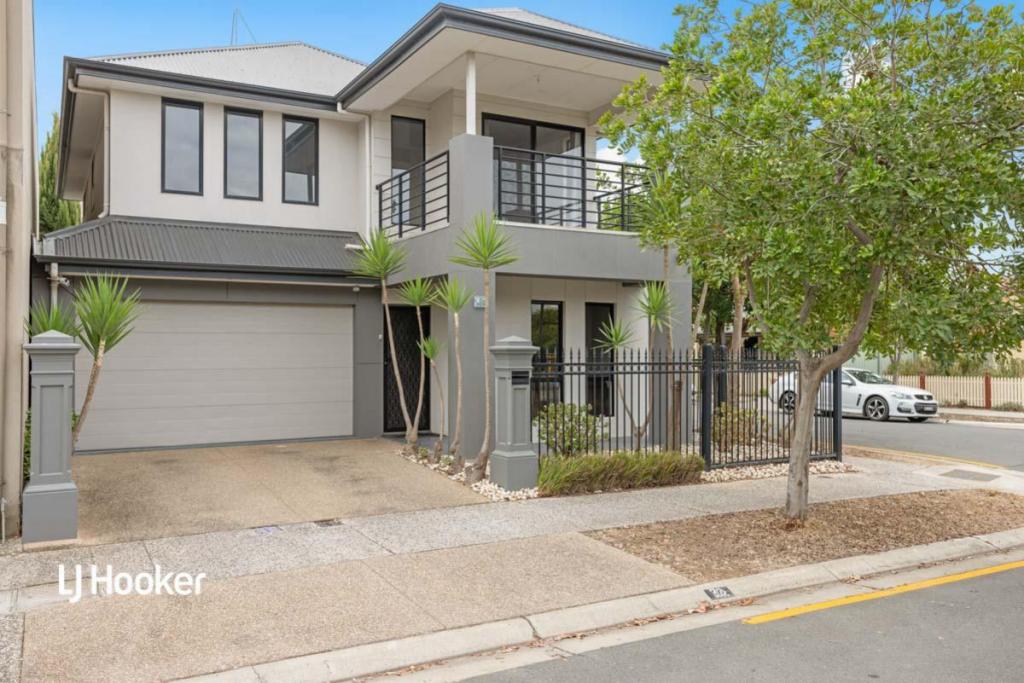 22 Ridley St, Mawson Lakes, SA 5095