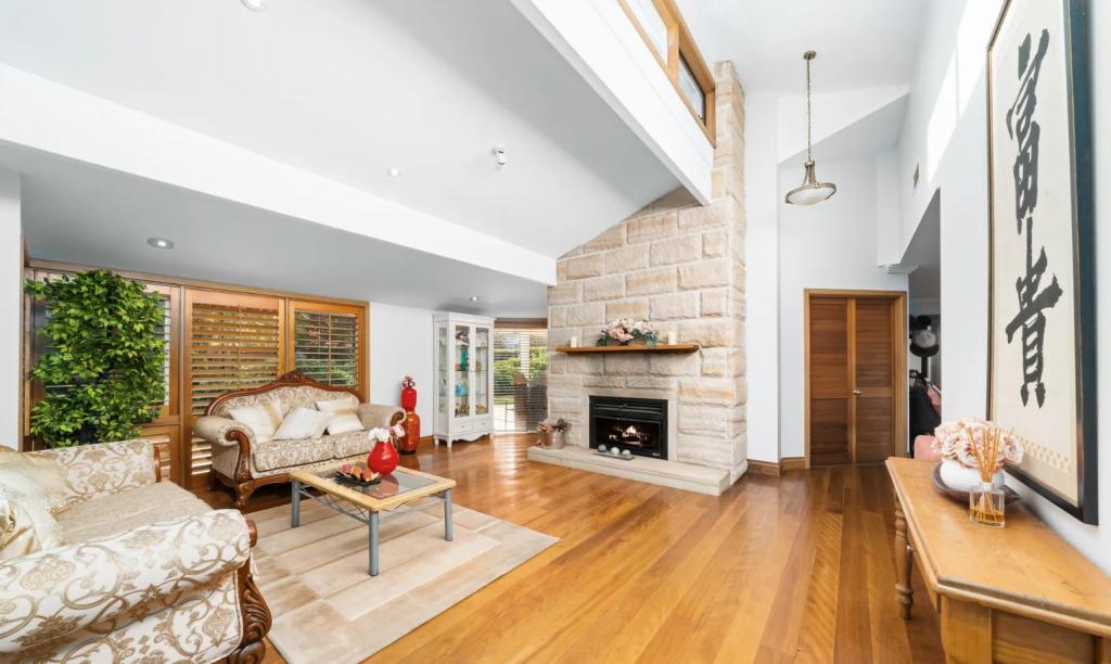 10 Arrunga Rd, Arcadia, NSW 2159