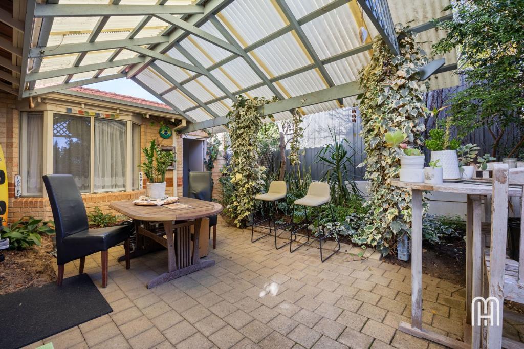 3/17 Cornelian St, Scarborough, WA 6019