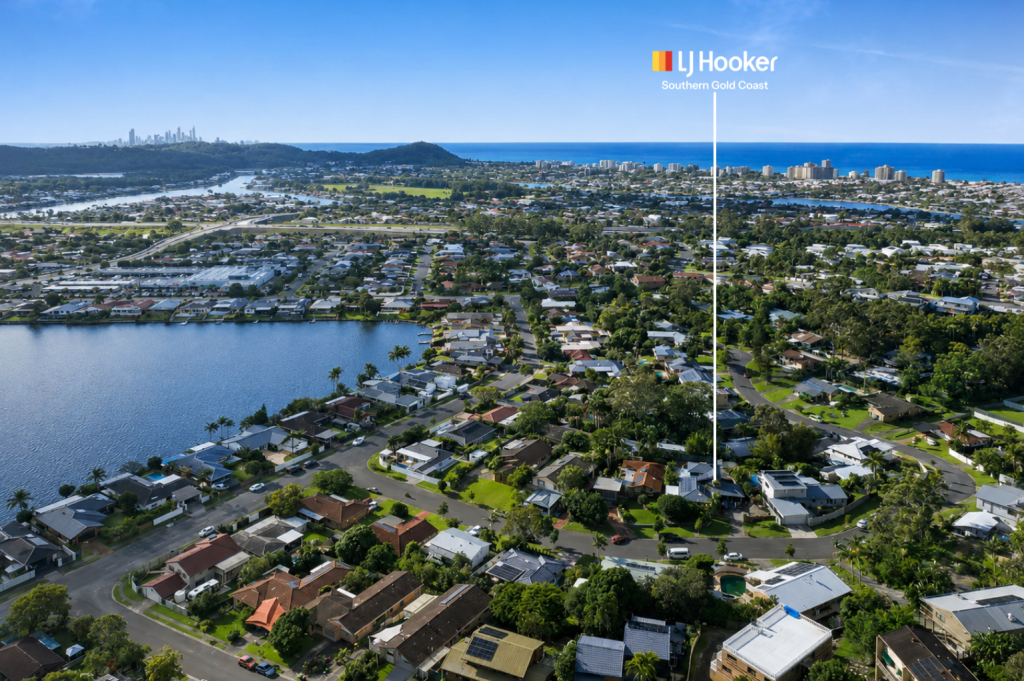 12 Currant St, Elanora, QLD 4221