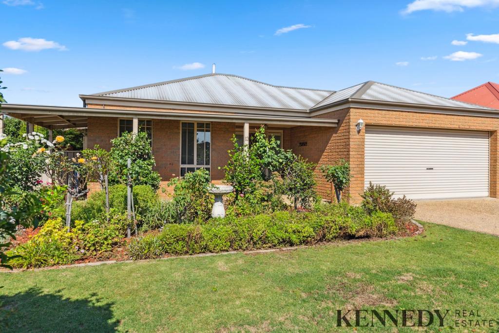 13 Mary Ct, Yarrawonga, VIC 3730