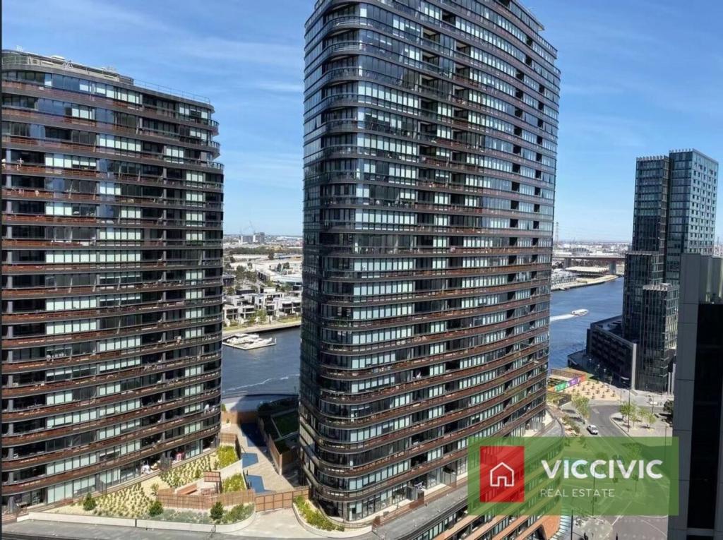 1305E/888 COLLINS ST, DOCKLANDS, VIC 3008