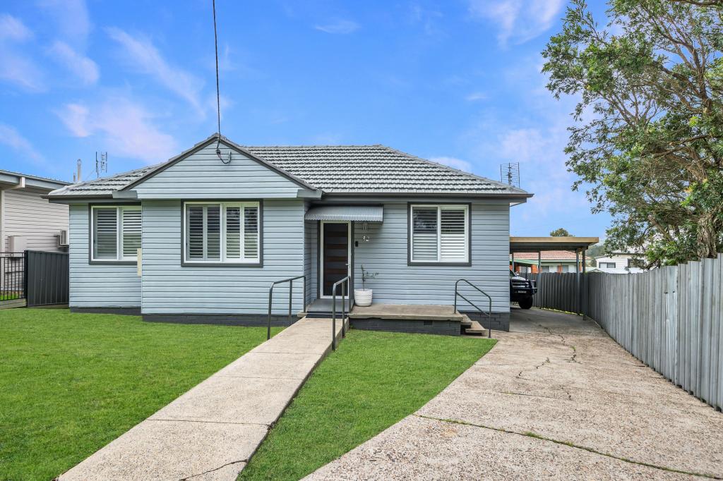 32 Conmurra Cct, Shortland, NSW 2307