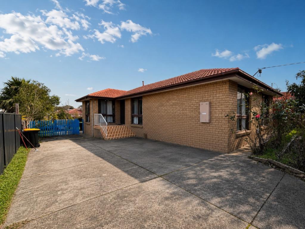2 Eldorado Ct, Noble Park North, VIC 3174
