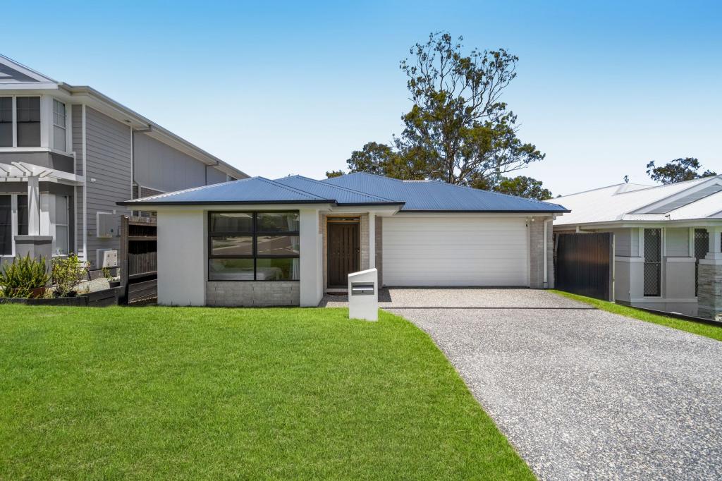 4 Alloway Cl, Pallara, QLD 4110