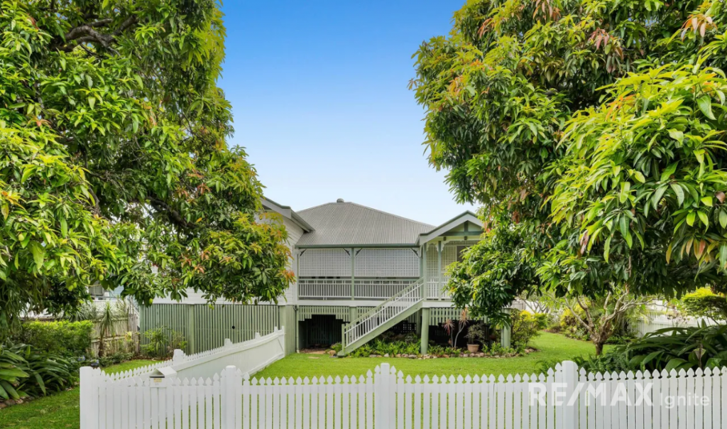 25 Watt St, Corinda, QLD 4075