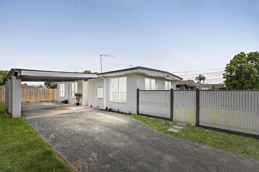 5 Henry Cres, Seaford, VIC 3198