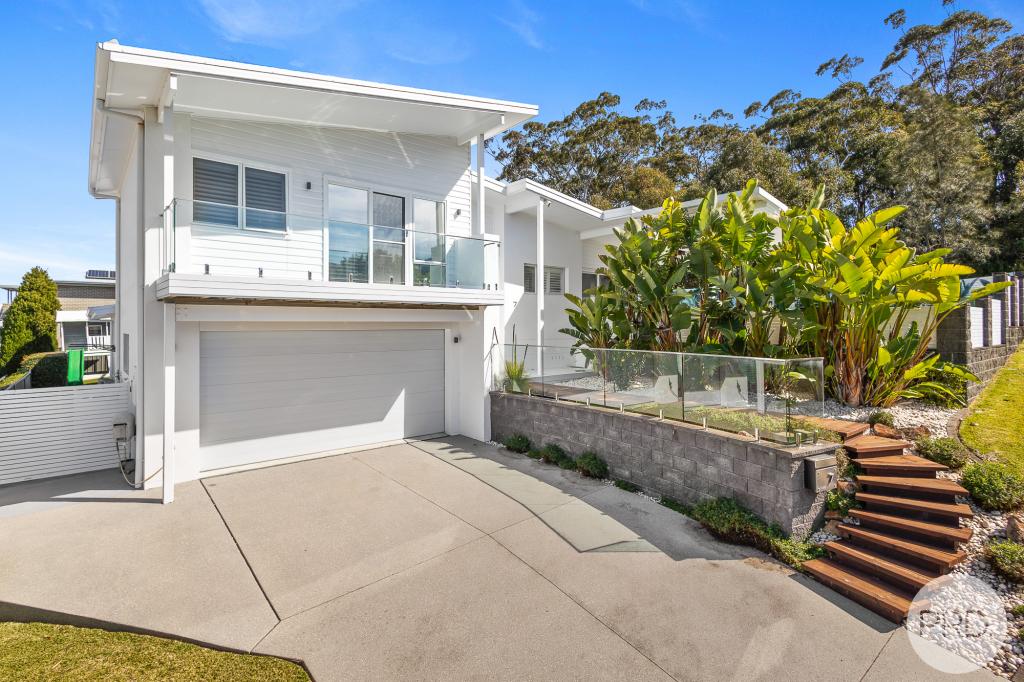 7 Wirray Lane, Corlette, NSW 2315
