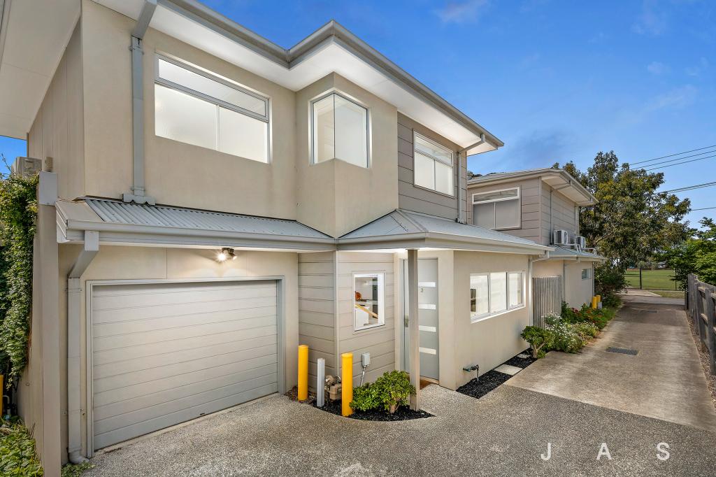 2/19 Basil St, Newport, VIC 3015